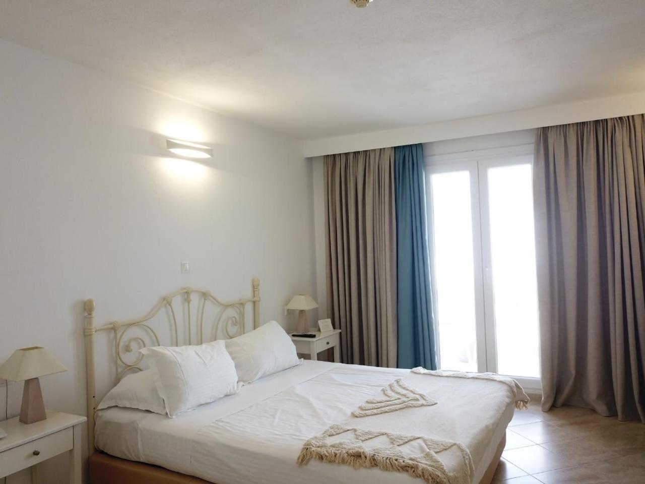 Saint George Hotel Хриси-Акти Экстерьер фото